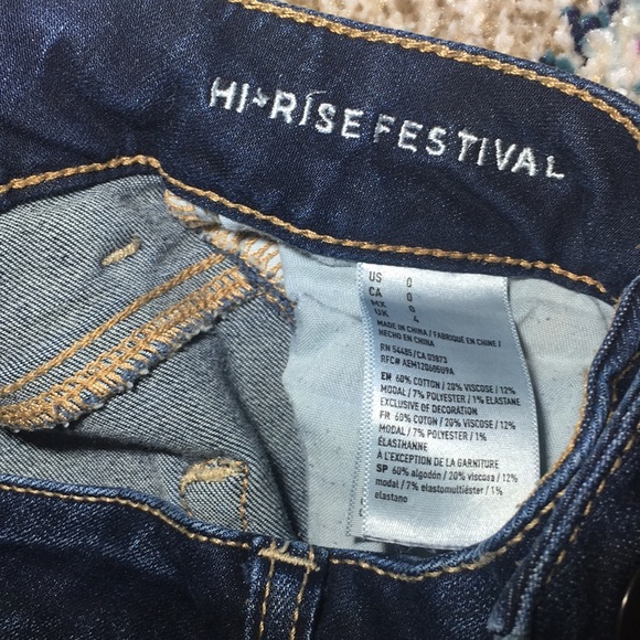American Eagle Hi-Rise Festival denim shorts - Picture 3 of 6